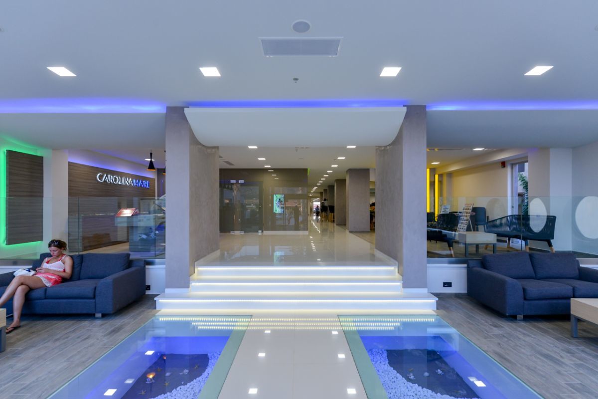 Carolina Mare Hotel Mália Kültér fotó