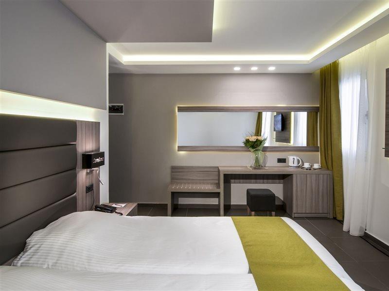 Carolina Mare Hotel Mália Kültér fotó