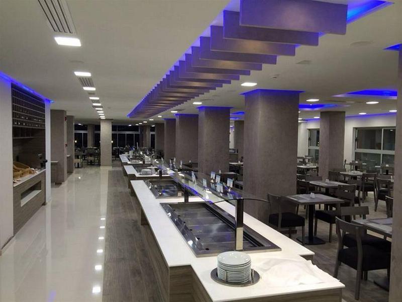 Carolina Mare Hotel Mália Kültér fotó
